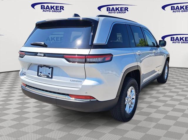 2025 Jeep Grand Cherokee GRAND CHEROKEE LAREDO 4X4