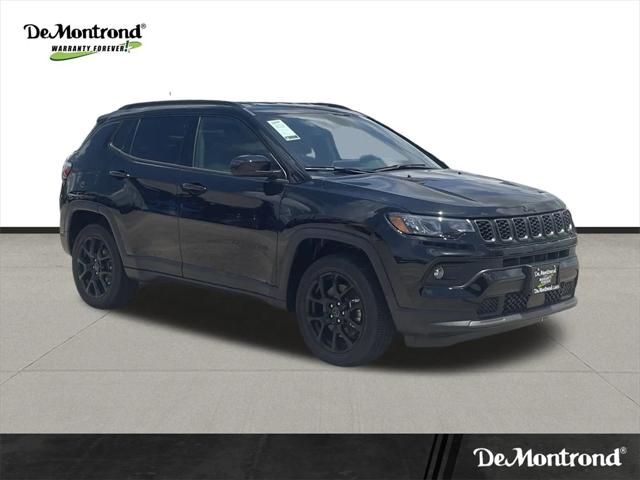 2025 Jeep Compass COMPASS LATITUDE 4X4