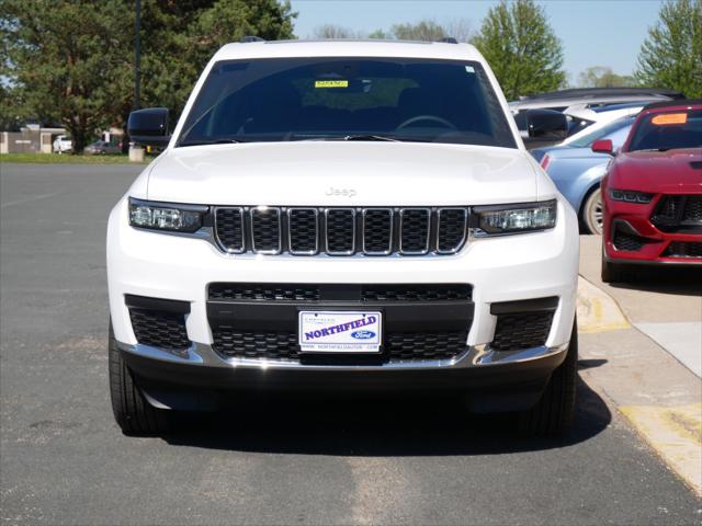 2025 Jeep Grand Cherokee GRAND CHEROKEE L LAREDO X 4X4