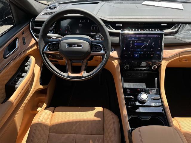2025 Jeep Grand Cherokee GRAND CHEROKEE L SUMMIT RESERVE 4X4