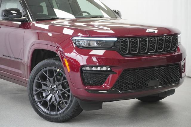 2025 Jeep Grand Cherokee GRAND CHEROKEE SUMMIT 4X4