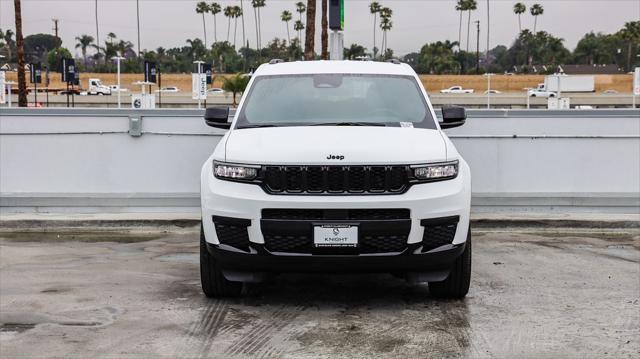 2025 Jeep Grand Cherokee GRAND CHEROKEE L ALTITUDE 4X4