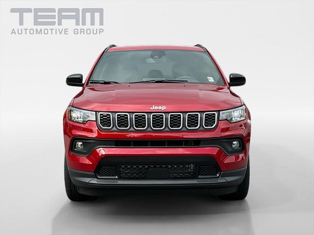 2025 Jeep Compass COMPASS LATITUDE 4X4