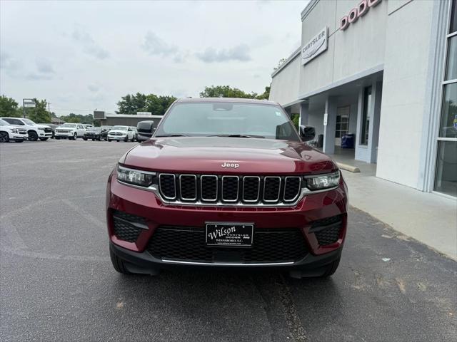 2025 Jeep Grand Cherokee GRAND CHEROKEE LAREDO X 4X2