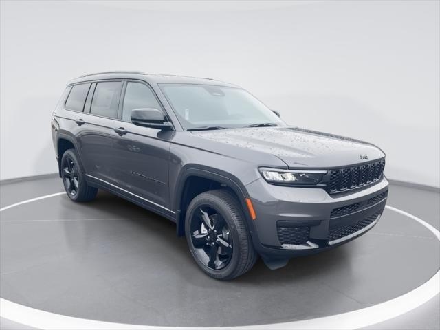 2025 Jeep Grand Cherokee GRAND CHEROKEE L ALTITUDE 4X4