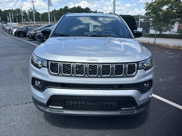 2025 Jeep Compass COMPASS LATITUDE 4X4