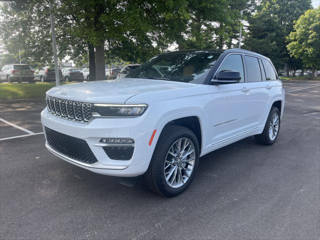 2025 Jeep Grand Cherokee GRAND CHEROKEE SUMMIT 4X4