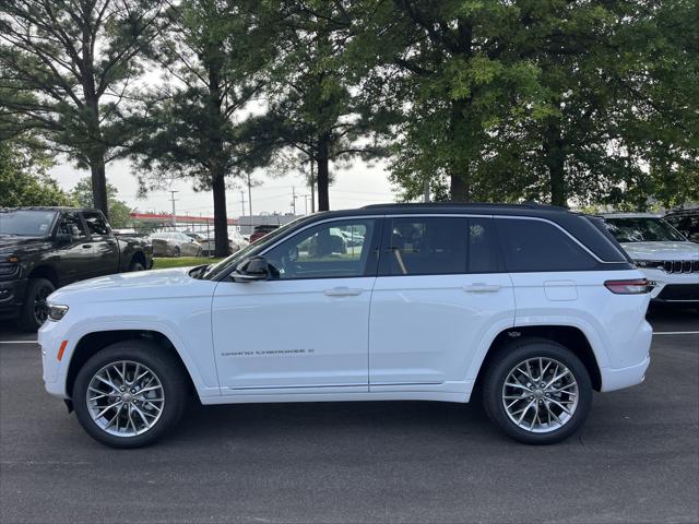 2025 Jeep Grand Cherokee GRAND CHEROKEE SUMMIT 4X4