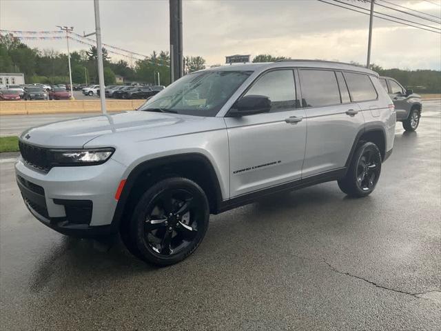 2025 Jeep Grand Cherokee GRAND CHEROKEE L ALTITUDE 4X4 2025 Jeep Grand Cherokee GRAND CHEROKEE L ALTITUDE 4X4