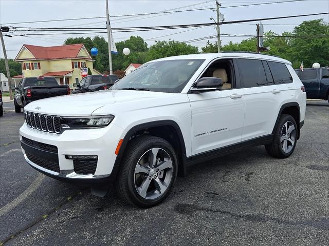 2025 Jeep Grand Cherokee GRAND CHEROKEE L LIMITED 4X4