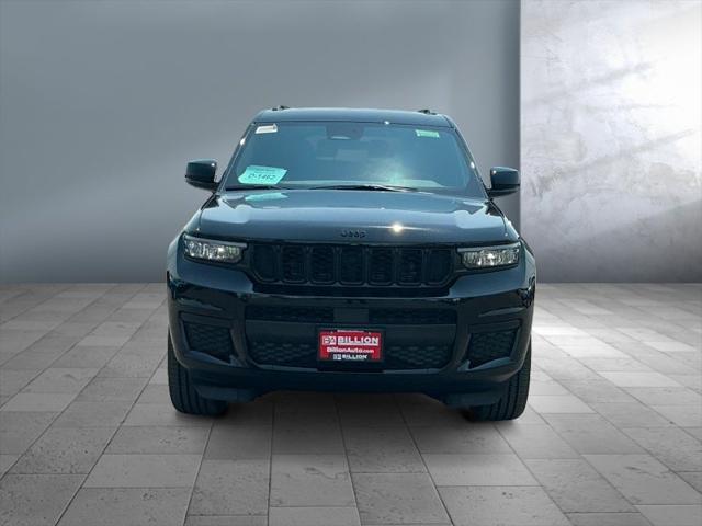 2025 Jeep Grand Cherokee GRAND CHEROKEE L ALTITUDE 4X4
