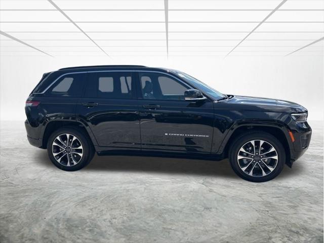 2025 Jeep Grand Cherokee GRAND CHEROKEE OVERLAND 4X4