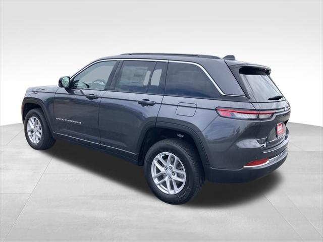 2025 Jeep Grand Cherokee GRAND CHEROKEE LAREDO X 4X2