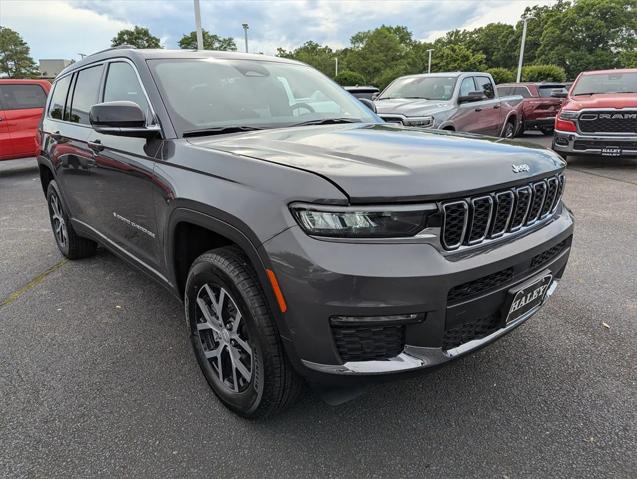 2025 Jeep Grand Cherokee GRAND CHEROKEE L LIMITED 4X4