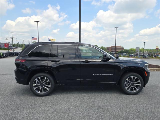 2025 Jeep Grand Cherokee GRAND CHEROKEE OVERLAND 4X4