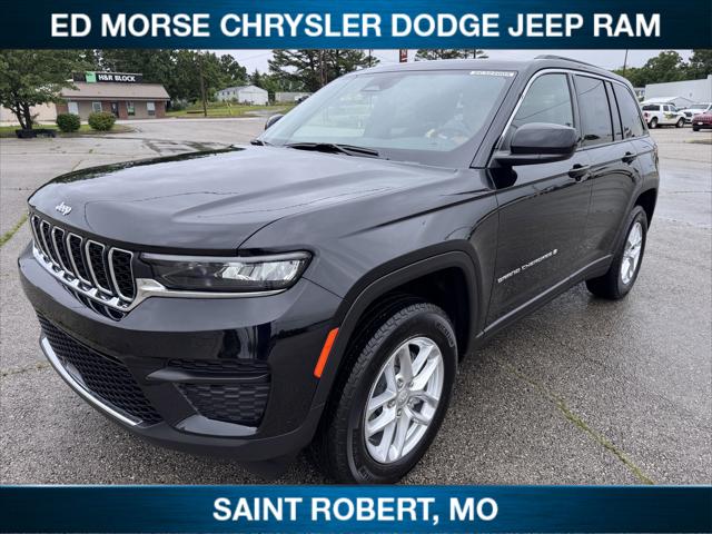 2025 Jeep Grand Cherokee GRAND CHEROKEE LAREDO X 4X4