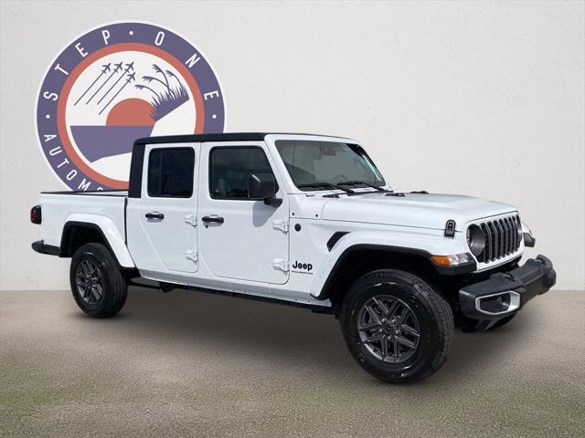 2025 Jeep Gladiator GLADIATOR SPORT S 4X4