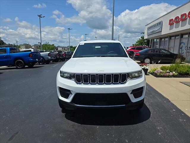 2025 Jeep Grand Cherokee GRAND CHEROKEE LAREDO 4X4 2025 Jeep Grand Cherokee GRAND CHEROKEE LAREDO 4X4