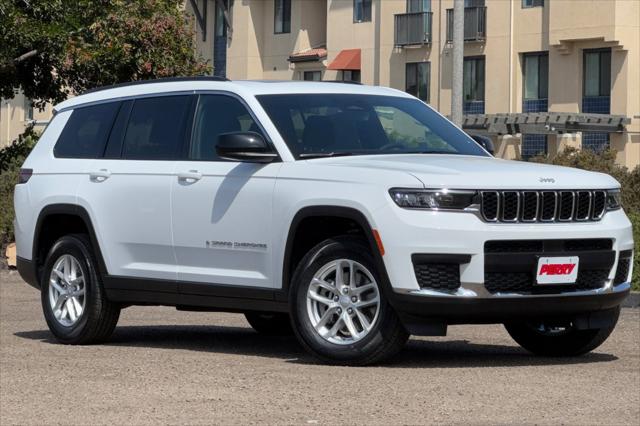 2025 Jeep Grand Cherokee GRAND CHEROKEE L LAREDO X 4X2