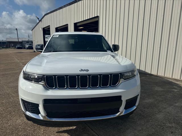 2025 Jeep Grand Cherokee GRAND CHEROKEE L LAREDO 4X2