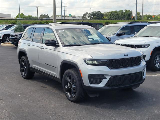 2025 Jeep Grand Cherokee GRAND CHEROKEE ALTITUDE X 4X4