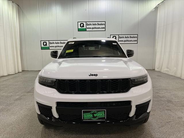 2025 Jeep Grand Cherokee GRAND CHEROKEE L ALTITUDE X 4X4