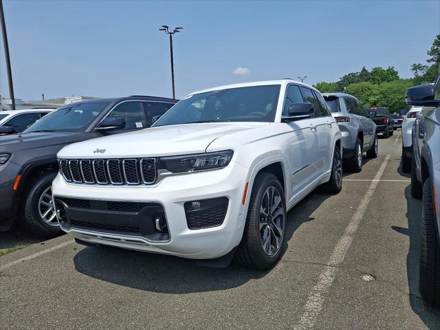 2025 Jeep Grand Cherokee GRAND CHEROKEE OVERLAND 4X4