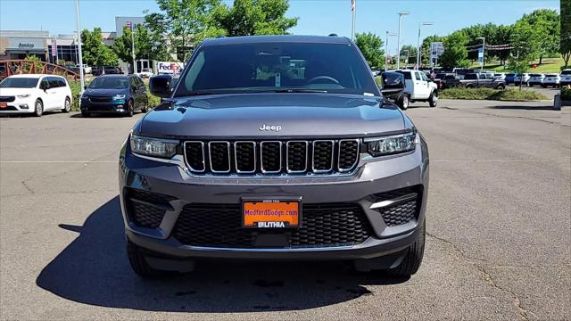 2025 Jeep Grand Cherokee GRAND CHEROKEE LAREDO X 4X4