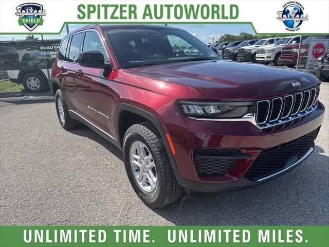 2025 Jeep Grand Cherokee GRAND CHEROKEE LAREDO 4X4