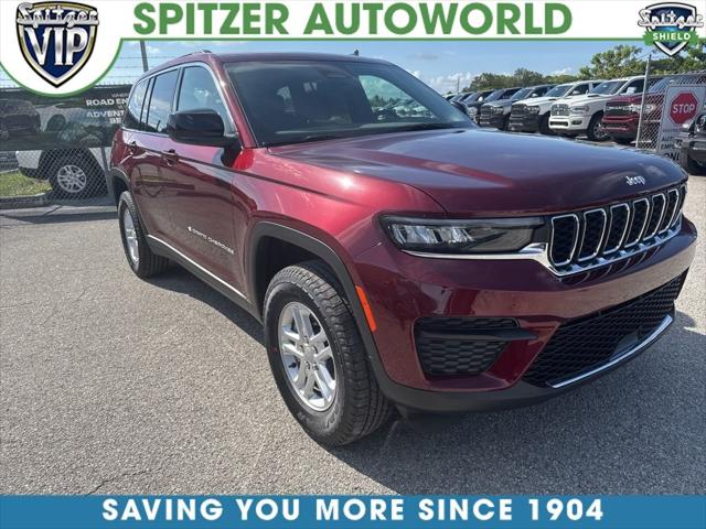 2025 Jeep Grand Cherokee GRAND CHEROKEE LAREDO 4X4 2025 Jeep Grand Cherokee GRAND CHEROKEE LAREDO 4X4