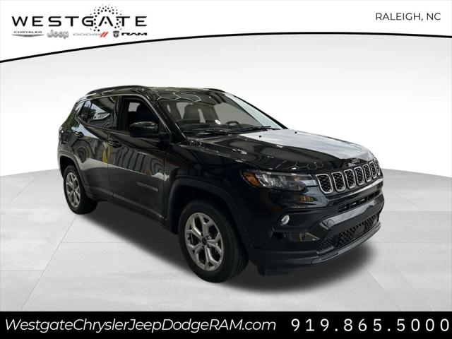 2025 Jeep Compass COMPASS LATITUDE 4X4