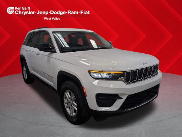 2025 Jeep Grand Cherokee GRAND CHEROKEE LAREDO 4X4 2025 Jeep Grand Cherokee GRAND CHEROKEE LAREDO 4X4