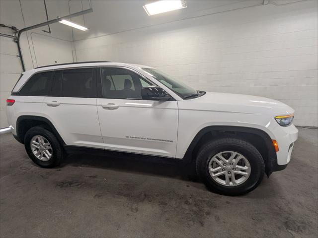 2025 Jeep Grand Cherokee GRAND CHEROKEE LAREDO 4X4 2025 Jeep Grand Cherokee GRAND CHEROKEE LAREDO 4X4