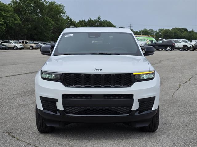 2025 Jeep Grand Cherokee GRAND CHEROKEE L ALTITUDE X 4X4