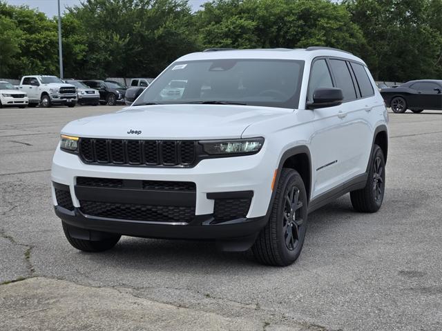 2025 Jeep Grand Cherokee GRAND CHEROKEE L ALTITUDE X 4X4