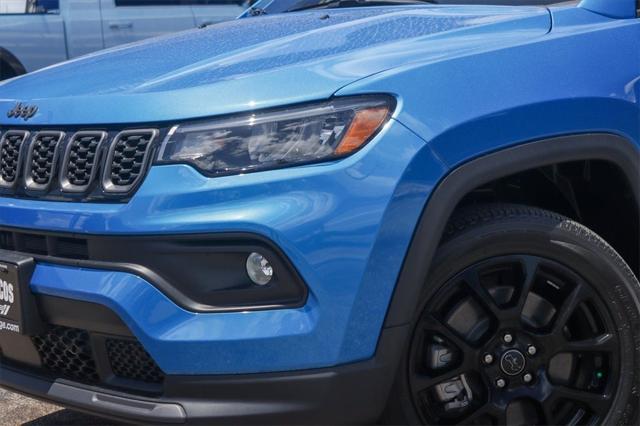 2025 Jeep Compass COMPASS LATITUDE 4X4