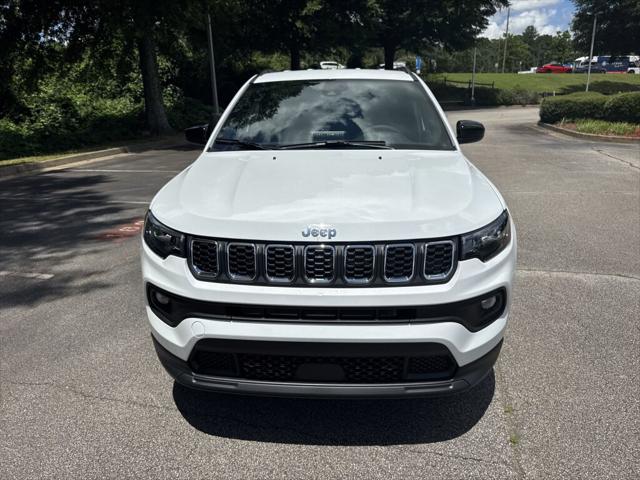 2025 Jeep Compass COMPASS LATITUDE 4X4