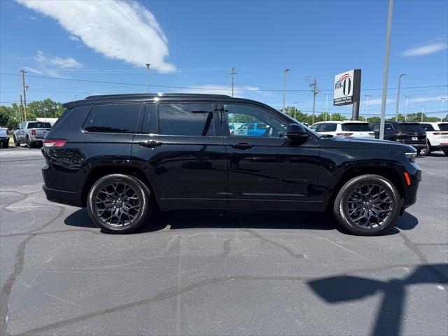2025 Jeep Grand Cherokee GRAND CHEROKEE L SUMMIT 4X4