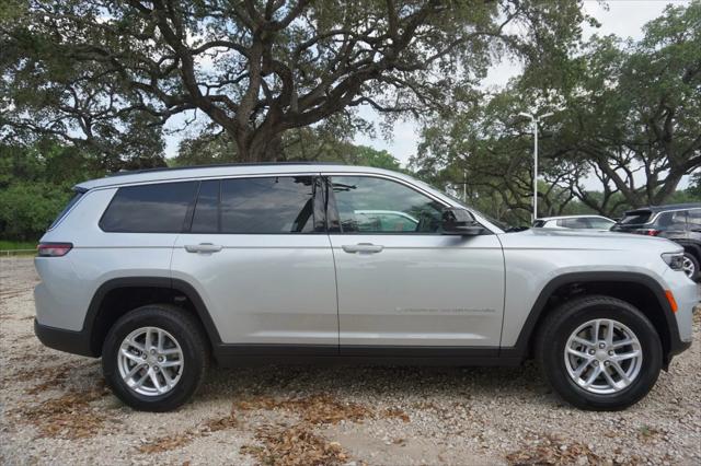 2025 Jeep Grand Cherokee GRAND CHEROKEE L LAREDO 4X2