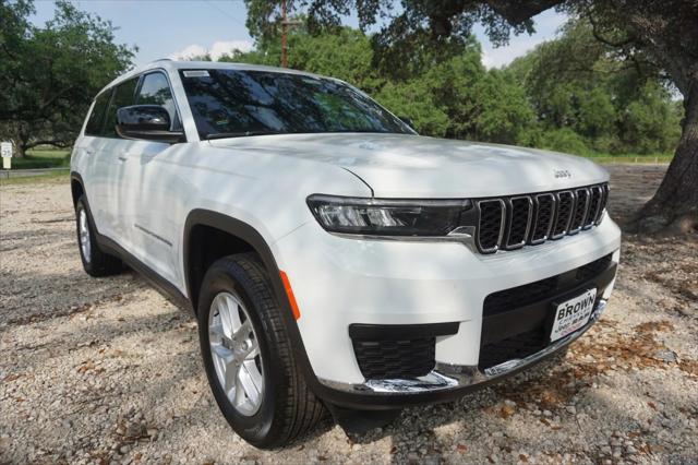 2025 Jeep Grand Cherokee GRAND CHEROKEE L LAREDO 4X2