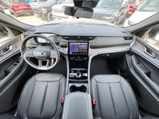 2025 Jeep Grand Cherokee Limited 4x4
