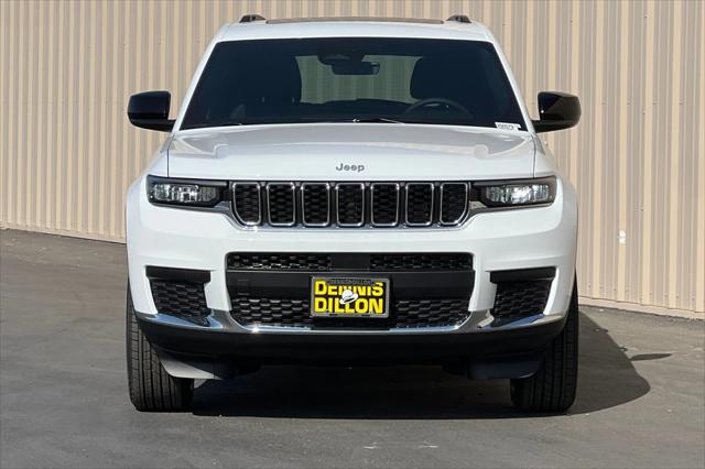 2025 Jeep Grand Cherokee GRAND CHEROKEE L LAREDO X 4X4