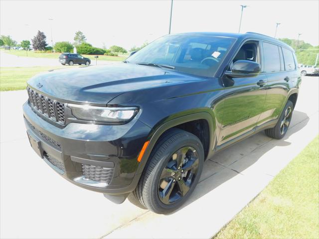 2025 Jeep Grand Cherokee GRAND CHEROKEE L ALTITUDE X 4X4