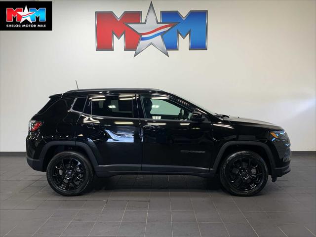 2025 Jeep Compass COMPASS LATITUDE 4X4