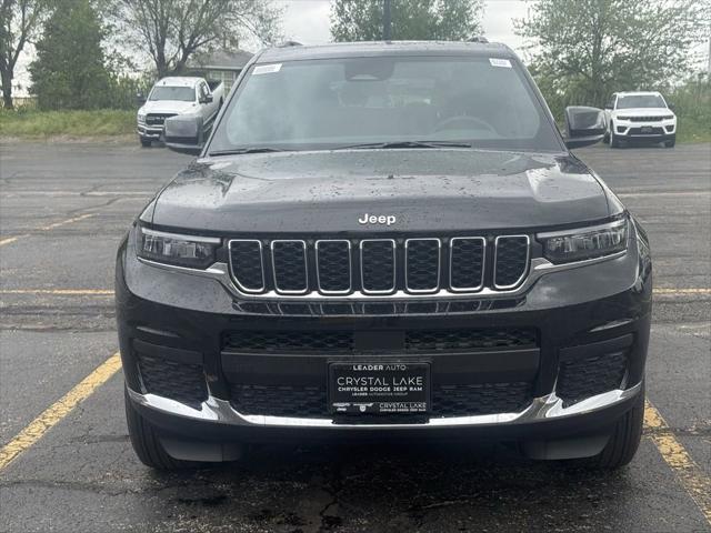 2025 Jeep Grand Cherokee GRAND CHEROKEE L LAREDO X 4X4