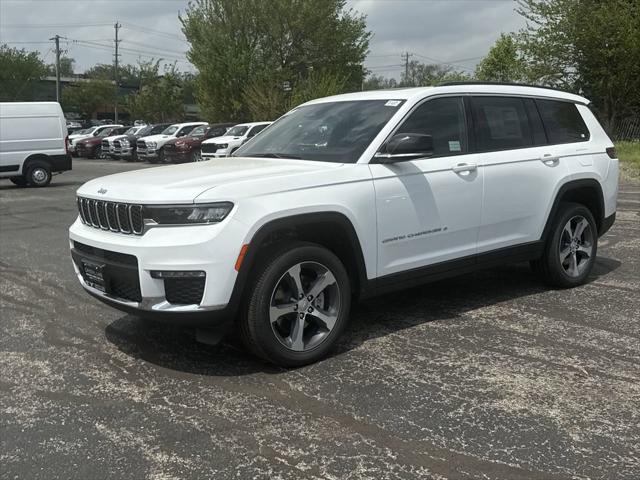 2025 Jeep Grand Cherokee GRAND CHEROKEE L LIMITED 4X4
