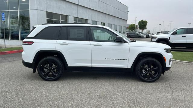 2025 Jeep Grand Cherokee GRAND CHEROKEE LIMITED 4X2