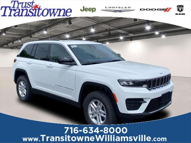 2025 Jeep Grand Cherokee GRAND CHEROKEE LAREDO 4X4