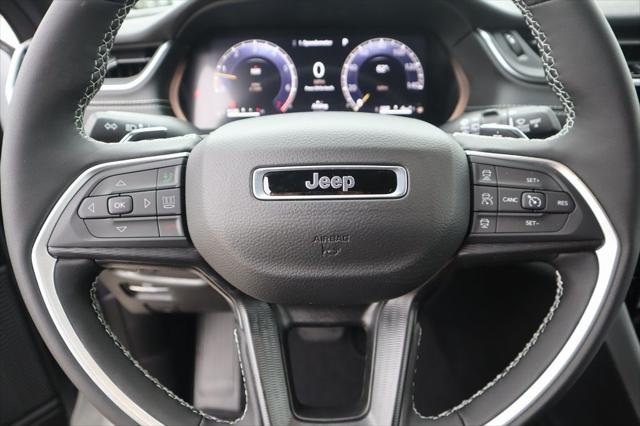 2025 Jeep Grand Cherokee GRAND CHEROKEE L ALTITUDE 4X2