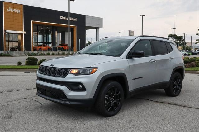 2025 Jeep Compass COMPASS LATITUDE 4X4